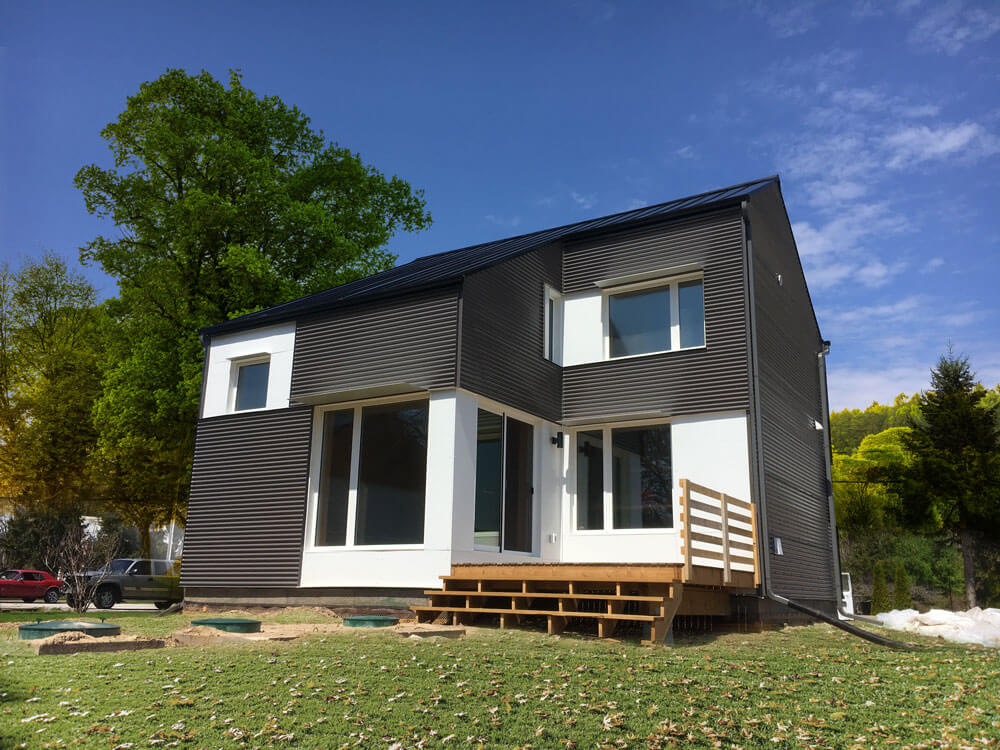 What Makes Zero House – Inline Fiberglass Windows